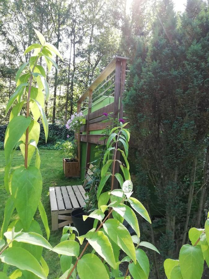 Titi'S Chalet دربي المظهر الخارجي الصورة